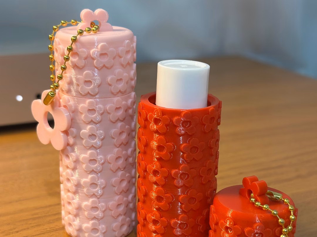 Étui rouge à lèvres « petites fleurs »