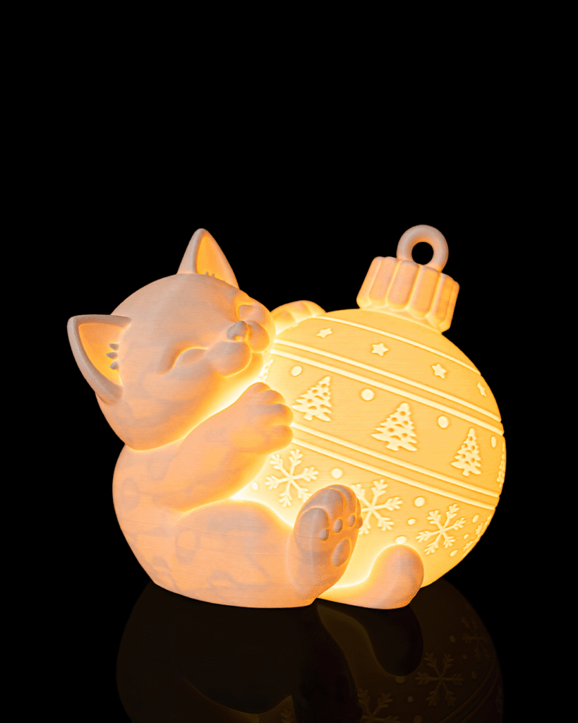 Lampe de Noël « Chaton et sa boule »